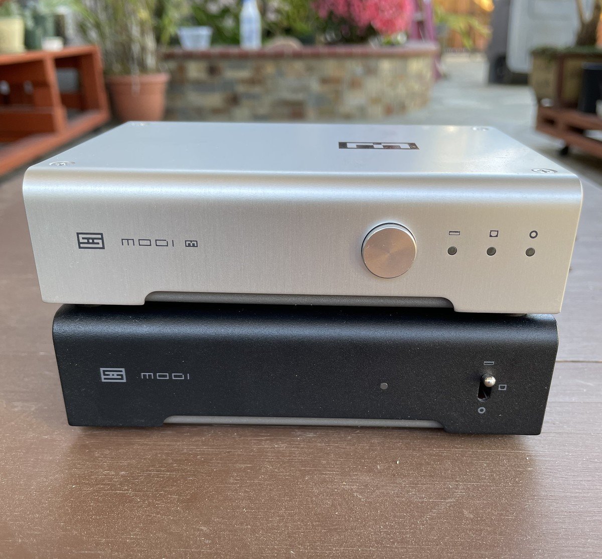 Schiit Modi Multibit vs Schiit Modi 3 Comparison